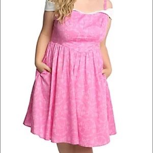 NWT Hot Topic Disney collaboration Princess Aurora